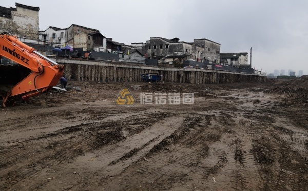 自钻式中空锚杆在基坑支护中的施工方法