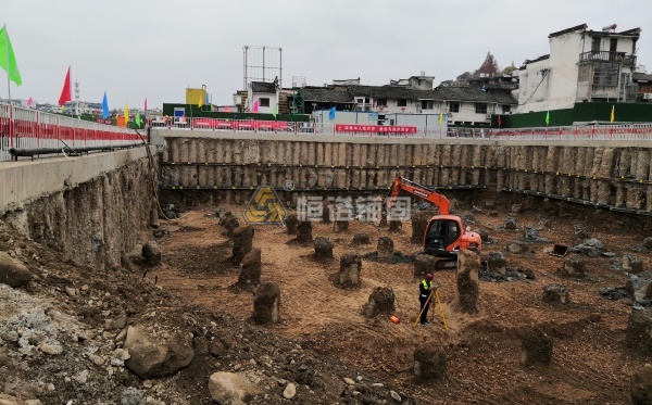 自钻式中空锚杆在基坑支护中的施工方法