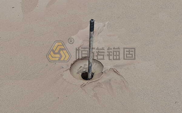 锚杆钻孔过程中的注意事项有哪些