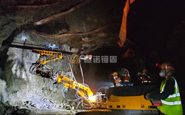 矿山破碎带总塌方？看自钻式锚杆如何破解难题！