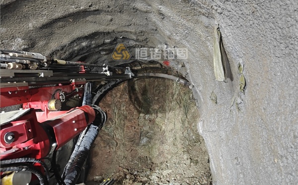 矿山高应力岩层支护新选择：自钻式中空锚杆技术优势与应用