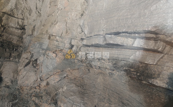 围岩破碎锚杆如何支护