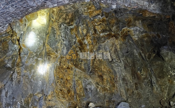 矿山巷道支护方式